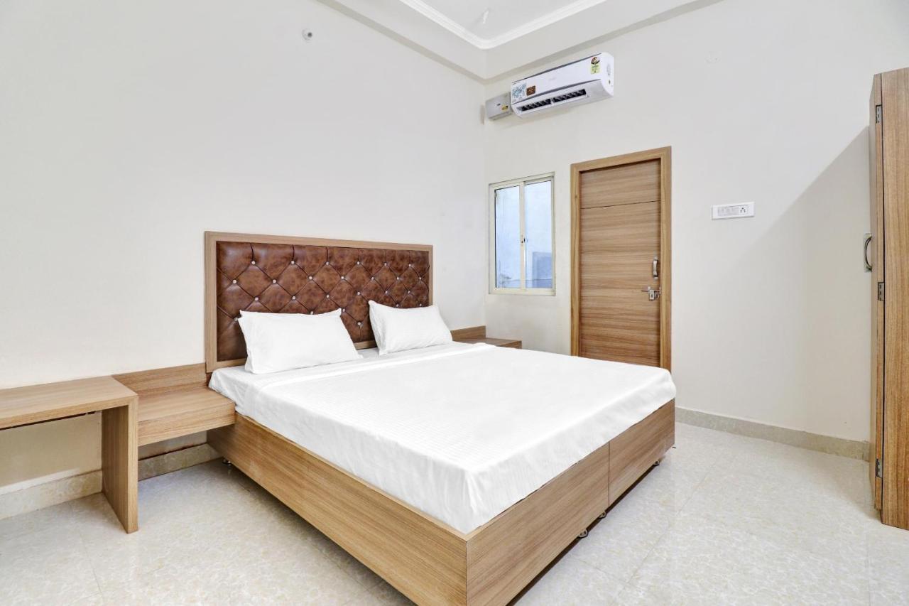 Collection O Pearl Inn Guest House Gwalior Exterior foto